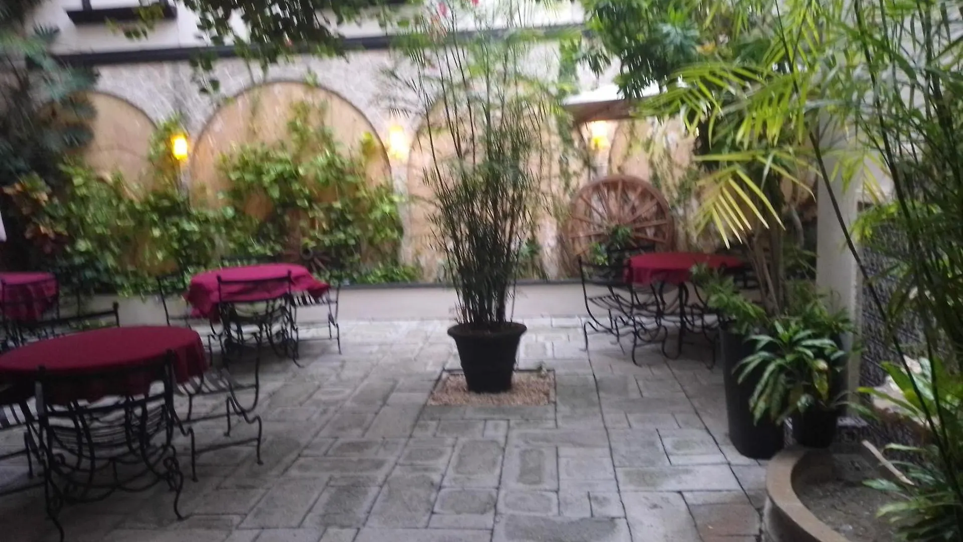 Majaguar Aparthotel Cancun